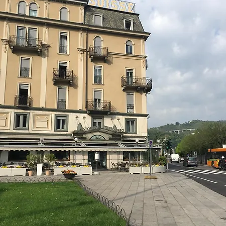 苏西大都会酒店 4* 科莫