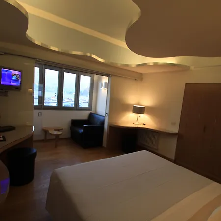 苏西大都会酒店 酒店 科莫