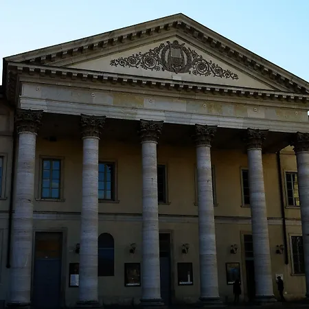 苏西大都会酒店 酒店 科莫