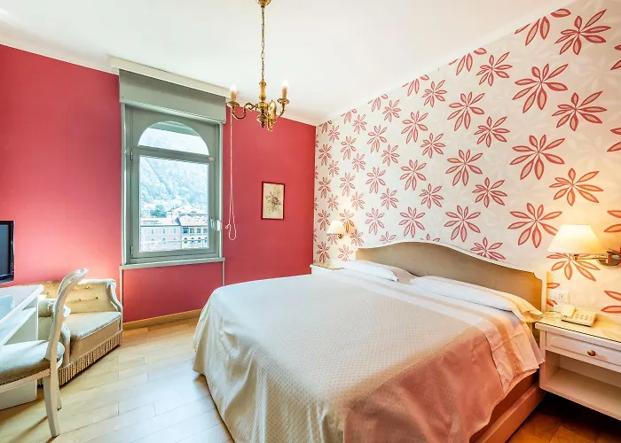 Отель Metropole Suisse Комо