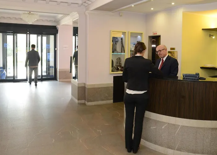 Отель Metropole Suisse Комо